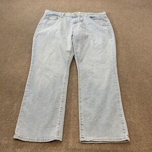 Levis Classic Straight Jeans Womens 18 Light Wash Blue Denim W34 L28 Stretch